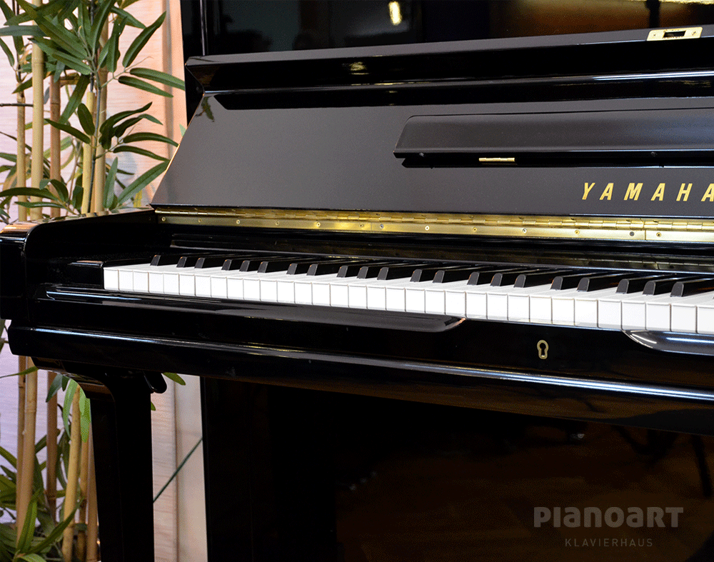 Yamaha U1 Klavier Gebraucht