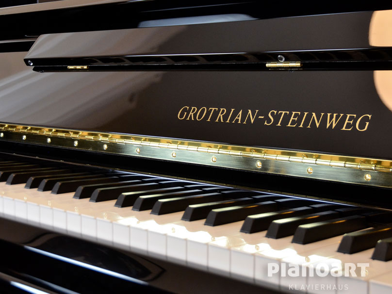 Grotrian Steinweg G132 Klavier Tasten
